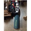 Image 1 : COLEMAN SHELTER AND LIGHTSPEED SLEEPING PAD