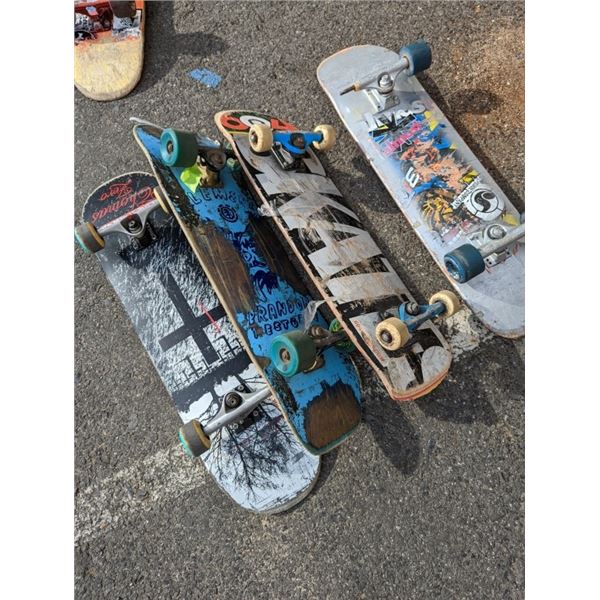 4 LOST PROPERTY SKATEBOARDS