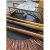 Image 3 : 3FT EXCERSIZE TRAMPOLINE WITH LIVE TRAP AND 3 WOODEN BATS