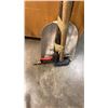 Image 2 : BUNDLE OF TOOLS, SLEDGEHAMMER, , PRESSURE WASHER WAND
