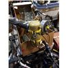 Image 4 : 5HP BRITISH SEAGULL OUTBOARD MOTOR