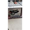 Image 2 : DELTA 10 INCH BENCH SAW