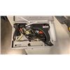 Image 2 : ELECTRIC CHAINSAW CHAINSAW AND GLUE GUN BOTH WORKING