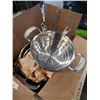 Image 5 : TOTE OF JAMIE OLIVER TFAL POTS AND PANS