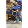 Image 2 : LARGE BAG OF JEWLERY AND JEWLERY PARTS