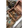 Image 3 : TRAY OF ESTATE WATCHES AND ASSORTED JEWELRY