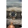 Image 3 : 8 WORKING WATCHES WITH NEW BATTERIES