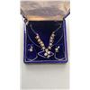 Image 2 : JEWELRY BOX WITH CONTENTS