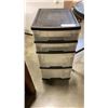 Image 2 : GLASSTOP PATIO TABLE, 2 WOOD STOOLS AND 4 DRAWER ORGANIZER