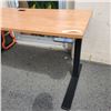 Image 2 : ELECTRIC LIFT DESK 60" X 24" WORKING