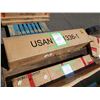 Image 1 : COMPLETE QUEEN SIZE PLATFORM BED FRAME IN BOX
