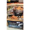 Image 4 : COOKER FRYER, PUNCH SET, GRATER, SUITCASE