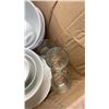 Image 8 : BOX OF KITCHEN ITEMS, DISHES