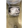 Image 2 : GREY HAMPERS AND STORAGE BINS