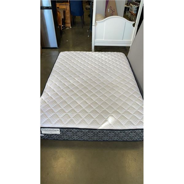 QUEEN SIZE KINGSDOWN MATTRESS