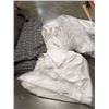 Image 1 : 3 BAGS OF QUEENSIZE HYATT WHITE BEDSHEETS AND BOLT OF FABRIC