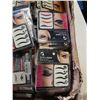 Image 4 : LARGE BOX OF TEMPORARY TATTOOS