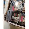 Image 5 : LARGE BOX OF TEMPORARY TATTOOS