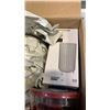 Image 5 : BOX OF TRAYS, DECORATIONS, GIFT BOX SET