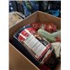 Image 2 : WARMING THROW BLANKET, BOCCE SET, LANTERN, ESTATE GOODS