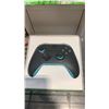 Image 2 : XBOX WIRELESS CONTROLLER FOR XBOX ONE X/S WINDOWS 10  - TESTED WORKING, RETAIL $74