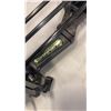 Image 2 : BARNETT TOMCAT COMPOUND BOW WITH NEW BEAR ARROWS
