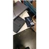 Image 3 : BOX OF TABLETS, EREADER AND LAPTOP ALL WORKING
