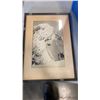 Image 2 : TOTE OF PRINTS AND ARTWORK