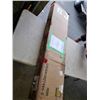 Image 1 : QUEEN SIZE PLATFORM BED FRAME