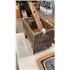 Image 3 : PEPSI CRATE FOLK ART WAGON, LABATTS MIRRORED BEER ADVERT AND VINTAGE LEVEL