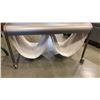 Image 3 : ROLLING STAND WITH MESH HANGING RACK