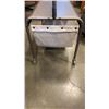 Image 5 : ROLLING STAND WITH MESH HANGING RACK