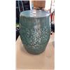Image 2 : 2 PLANTER STANDS