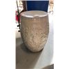 Image 3 : 2 PLANTER STANDS