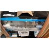 Image 2 : NEW GE 24" ELECTRIC SLIDE-IN RANGE WITH REMOVABLE STORAGE DRAWER STAINLESS STEEL JCAS640RMSS