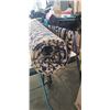 Image 3 : 2 CARPET RUNNERS MATCHING - 40 inch x 5 foot and 32 inch x 5 foot