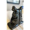 Image 2 : PAIR OF NATIVE DESIGNED STONE BOOKENDS, MADE IN CANADA