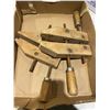 Image 1 : Wood clamp tools