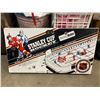 Image 1 : Table hockey game