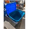 Image 2 : Bins