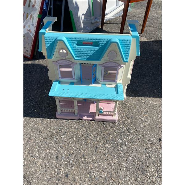 Doll house fisher price