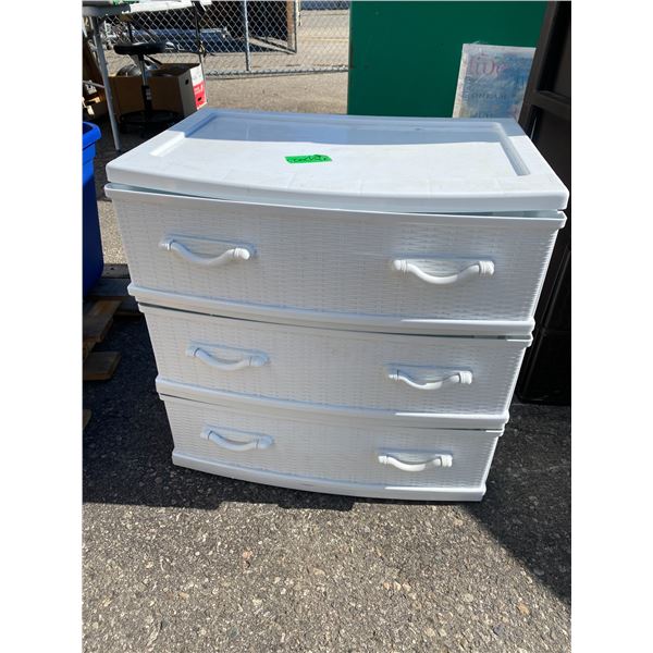 Gracious living container