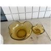 Image 2 : Chip and dip bowls