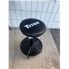 Image 2 : Rolling stool