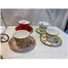 Image 1 : Teacups and saucers