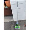 Image 1 : Swiffer