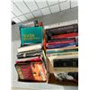 Image 1 : Lot of books