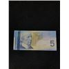 Image 2 : Lot of 10 Canadian $5 Bank Notes Au/UNC