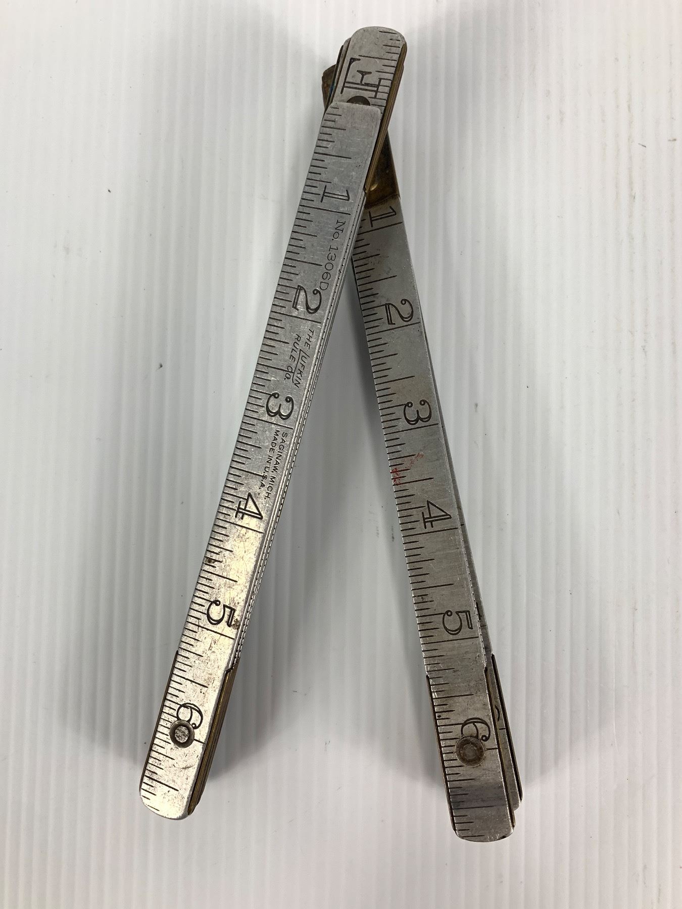 Nice Collectible Lot of Vintage Folding Rulers
