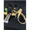 Image 3 : Collectible Military Lot, Gas Lamp, Belt Etc